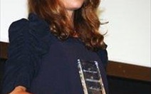 Natalie Portman nhận giải thưởng nhân đạo