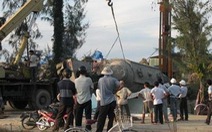 Quảng Nam: lật xe bồn ximăng sụp nhà dân