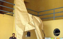 Hươu cao cổ origami lớn nhất