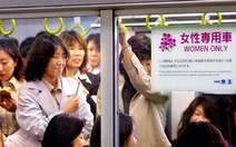 Nhật mở chiến dịch chống sờ soạng