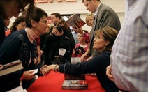 Hồi ký của Sarah Palin bán chạy trong tuần đầu tiên
