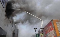 Trung Quốc: cháy trung tâm thương mại, 19 người chết