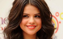 Selena Gomez cùng UNICEF hỗ trợ nước sạch cho Việt Nam