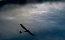 Máy bay năng lượng mặt trời bay chuyến quốc tế đầu tiên