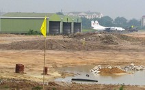 Sân golf lại vào sân bay