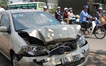 Hai vụ tông xe liên hoàn trên cầu Sài Gòn