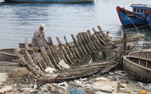 Quảng Ngãi: xuất khẩu cát ở những cửa biển "bẫy" tàu