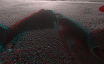 Curiosity gửi ảnh màu đầu tiên về sao Hỏa