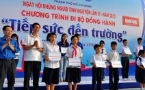 10.000 người đi bộ đồng hành "Tiếp sức đến trường"