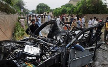 Xe lãnh sự quán Mỹ bị đánh bom tại Pakistan