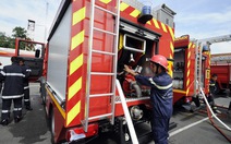 TP.HCM: tiếp nhận 15 xe chữa cháy hiện đại
