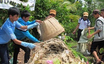 "Thầy trò &amp; làng không rác"