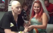 Đám cưới để tiếp sức chiến đấu với bệnh ung thư