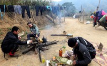 Chuẩn bị đồ ăn cho các chuyến du xuân