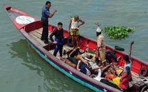 Chìm tàu tại Bangladesh, hàng chục người mất tích