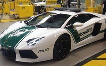 Cảnh sát Dubai tuần tra bằng… siêu xe Lamborghini