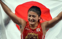 Kaori: nữ võ sĩ vật đầu tiên có 3 HCV Olympic