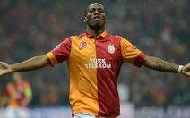 Sợ Drogba, Schalke 04 quyết kiện UEFA