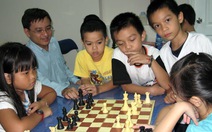 "Mạnh dạn cho trẻ tiếp cận với cờ vua"