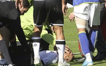 Một cầu thủ đột quỵ trên sân ở Tây Ban Nha