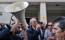 Hi Lạp tê liệt vì biểu tình chống thắt lưng buộc bụng