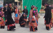 Đến Hà Giang xem lễ hội nhảy lửa, lễ kéo chày
