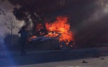 Xem clip chiếc xe chở Paul Walker bốc cháy ngùn ngụt