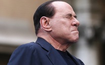 Thu nhập giảm mạnh, Berlusconi vẫn giàu nhất chính trường Ý