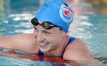 Cô học trò Ledecky phá KLTG 400m bơi tự do