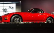 Mazda trình làng xe thể thao mui trần siêu nhẹ