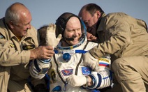 Phi hành đoàn từ trạm ISS trở về Trái đất an toàn