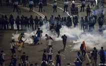Hong Kong hỗn loạn, biểu tình lan thêm điểm mới