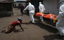 Những hình ảnh xé lòng trước sự càn quét của Ebola
