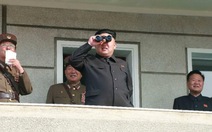 Kim Jong Un lên máy bay chiến đấu