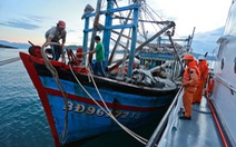 ​Cứu thành công tàu cá bị nạn cùng 6 ngư dân