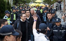 ​Lãnh đạo biểu tình Hong Kong trình diện cảnh sát