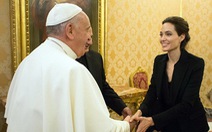Angelina Jolie diện kiến Đức giáo hoàng