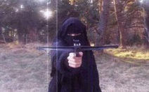 IS trả tiền mafia đưa nữ nghi can khủng bố sang Syria