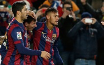 Messi giúp Barcelona lội ngược dòng hạ Villarreal