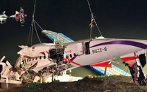 TransAsia hỗ trợ khẩn cấp người thân nạn nhân máy bay rơi