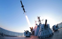 Triều Tiên bắn một loạt 5 tên lửa ra biển