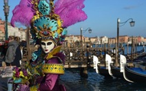 ​Rộn ràng lễ hội hóa trang “mặt nạ” Venice 2015