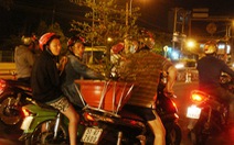 Sài Gòn đã bắt đầu những đêm sắm tết