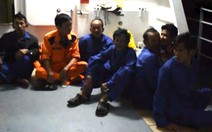 Clip cứu nạn thành công 11 thuyền viên trên biển Hoàng Sa