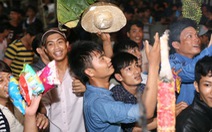 Hơn 5.000 người tranh lộc ở Lễ hội Làm Chay