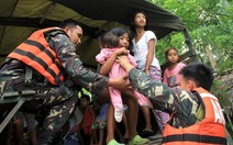 11.000 người Philippines chạy bão Noul, gió giật 195km/giờ