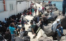 Cứu gần 500 người trên Địa Trung Hải