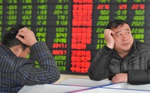 Chứng khoán Trung Quốc lại đi xuống, bốc hơi 3.200 tỉ USD