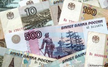 Rúp Nga tiếp tục giảm giá thê thảm