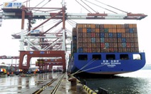Xuất khẩu Trung Quốc sụt giảm mạnh, công nghiệp lao đao